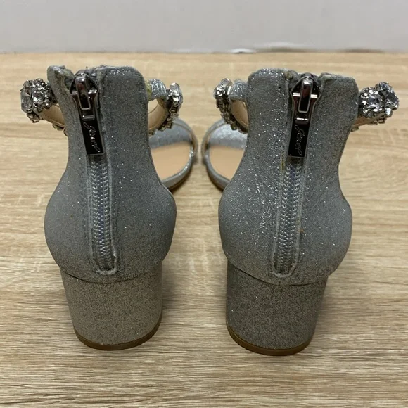 Jewel Badgley Mischka Heels - Picture 4 of 12